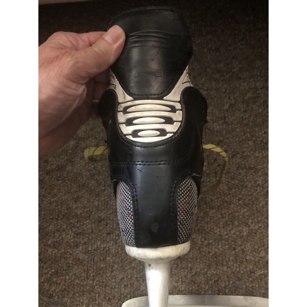Bauer Supreme 3000 Youth Hockey Skates Black size 3.0-3.5 - Picture 10 of 14